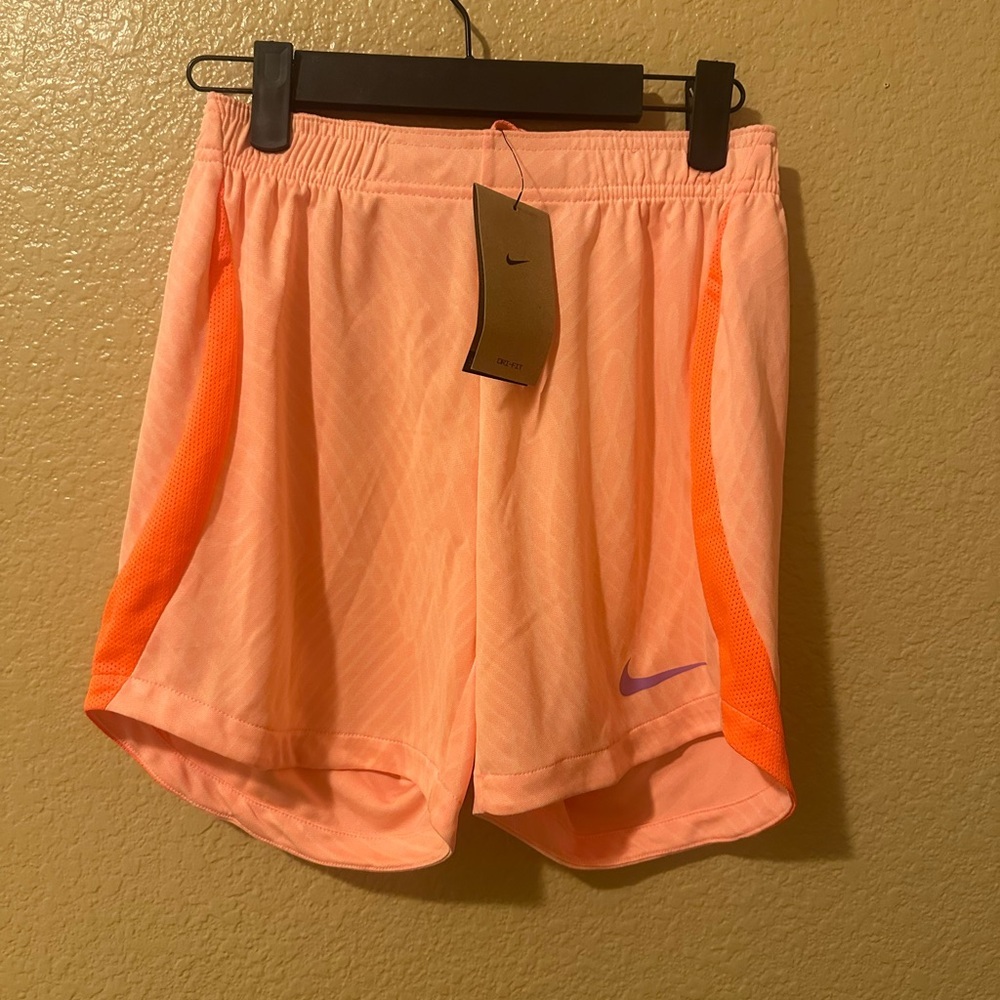 Nike Women's Athletic Shorts in Peach and Orange